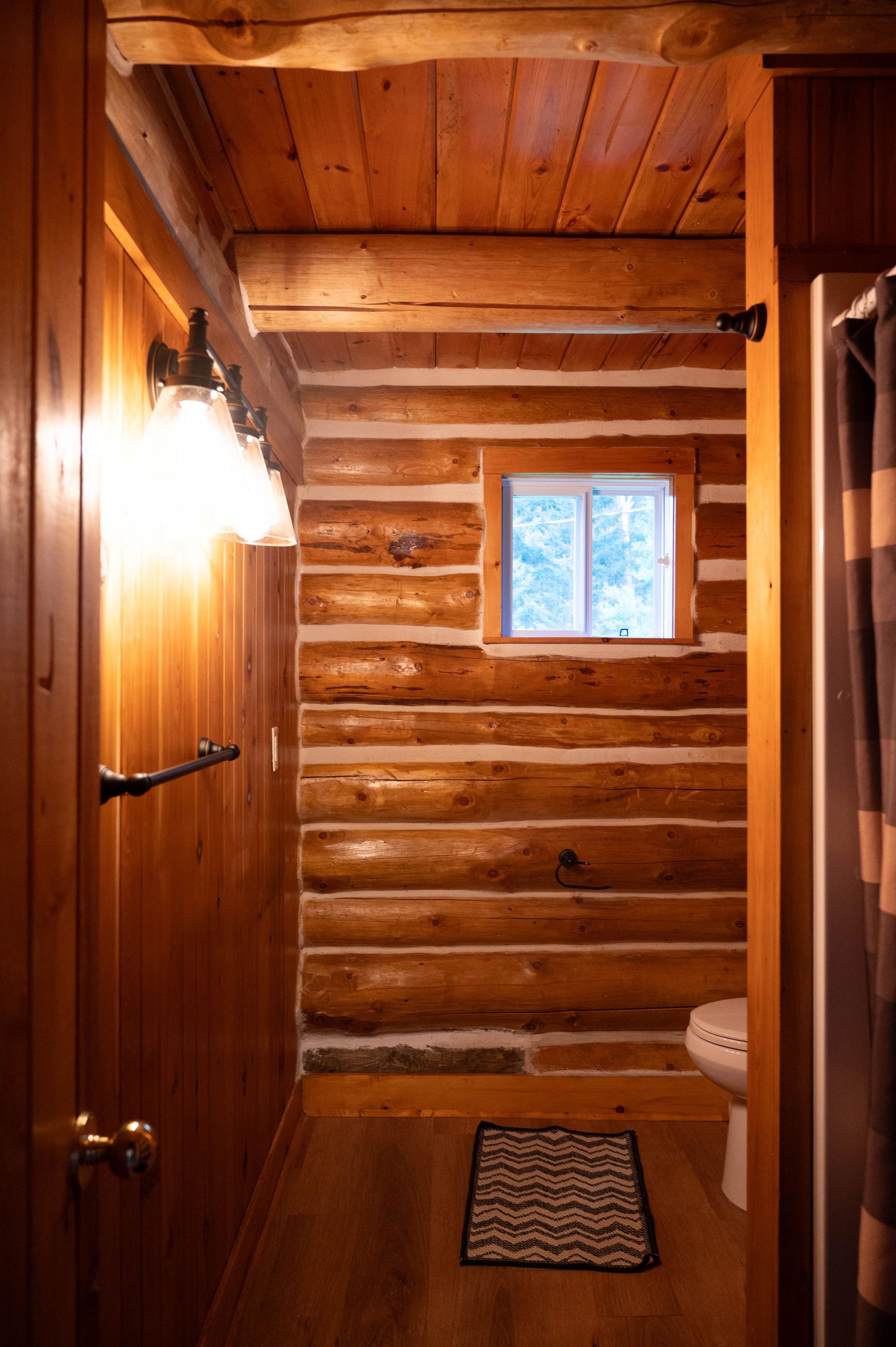 Bathroom toilet