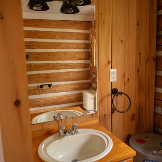 Bathroom sink and mirror